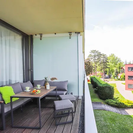 Bl Lakeside With Pool, Medences Apartman, Privat Partszakasszal * Balatonlelle